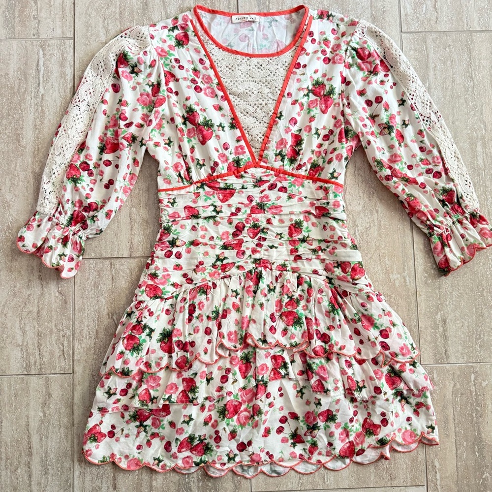 For Love Bell White Strawberry Ruffle Teired Lace Cottagecore Fairy Sz M Dress